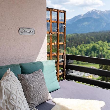 Ferienwohnung -Panorama-Bergblick- Dampfbad-Dusche und Aussenbett Flims Exterior foto