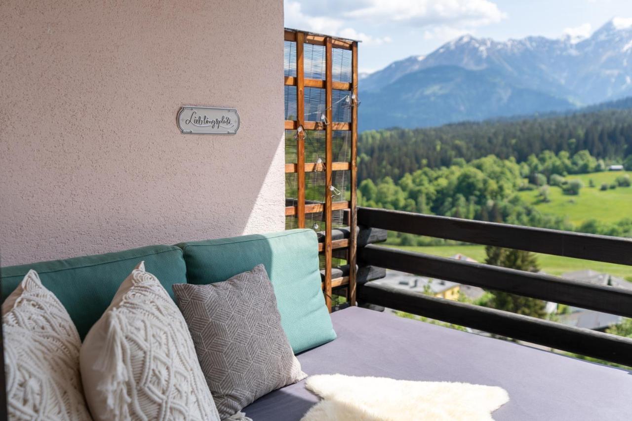 Ferienwohnung -Panorama-Bergblick- Dampfbad-Dusche und Aussenbett Flims Exterior foto